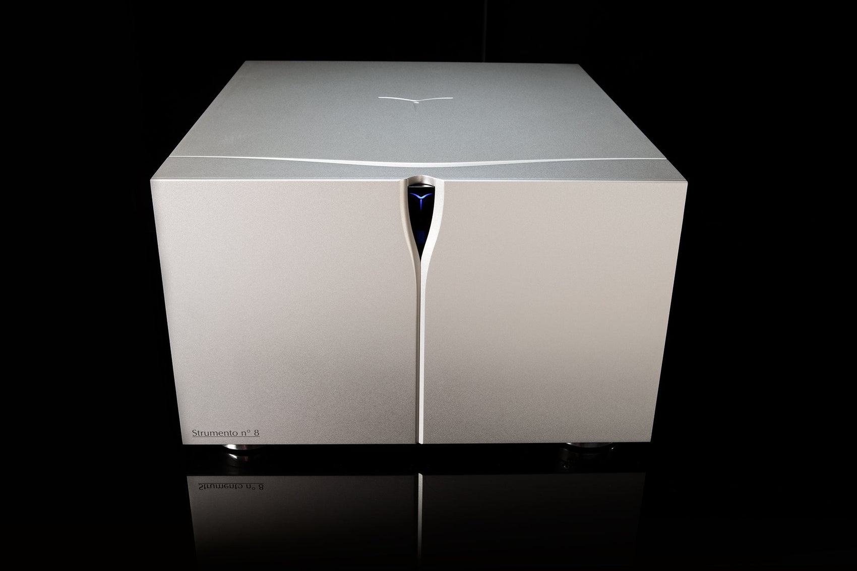 Audia Flight Strumento no.8 Mono Power Amplifier in Silver
