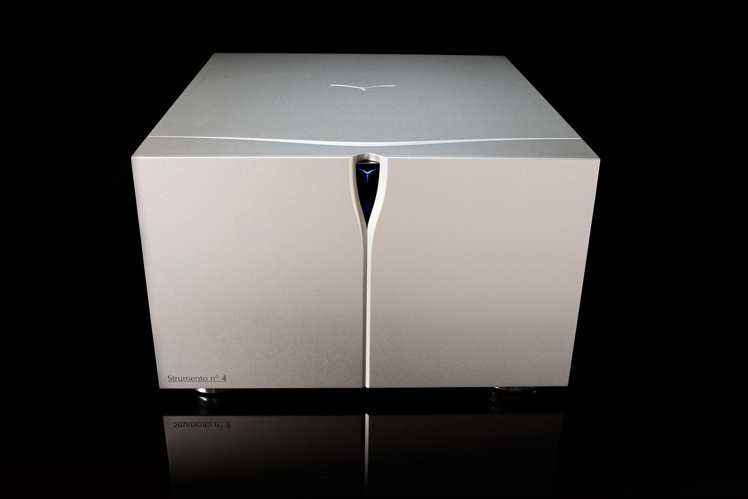 Audia Flight Strumento no.4 mk2 Stereo Power Amplifier in Silver