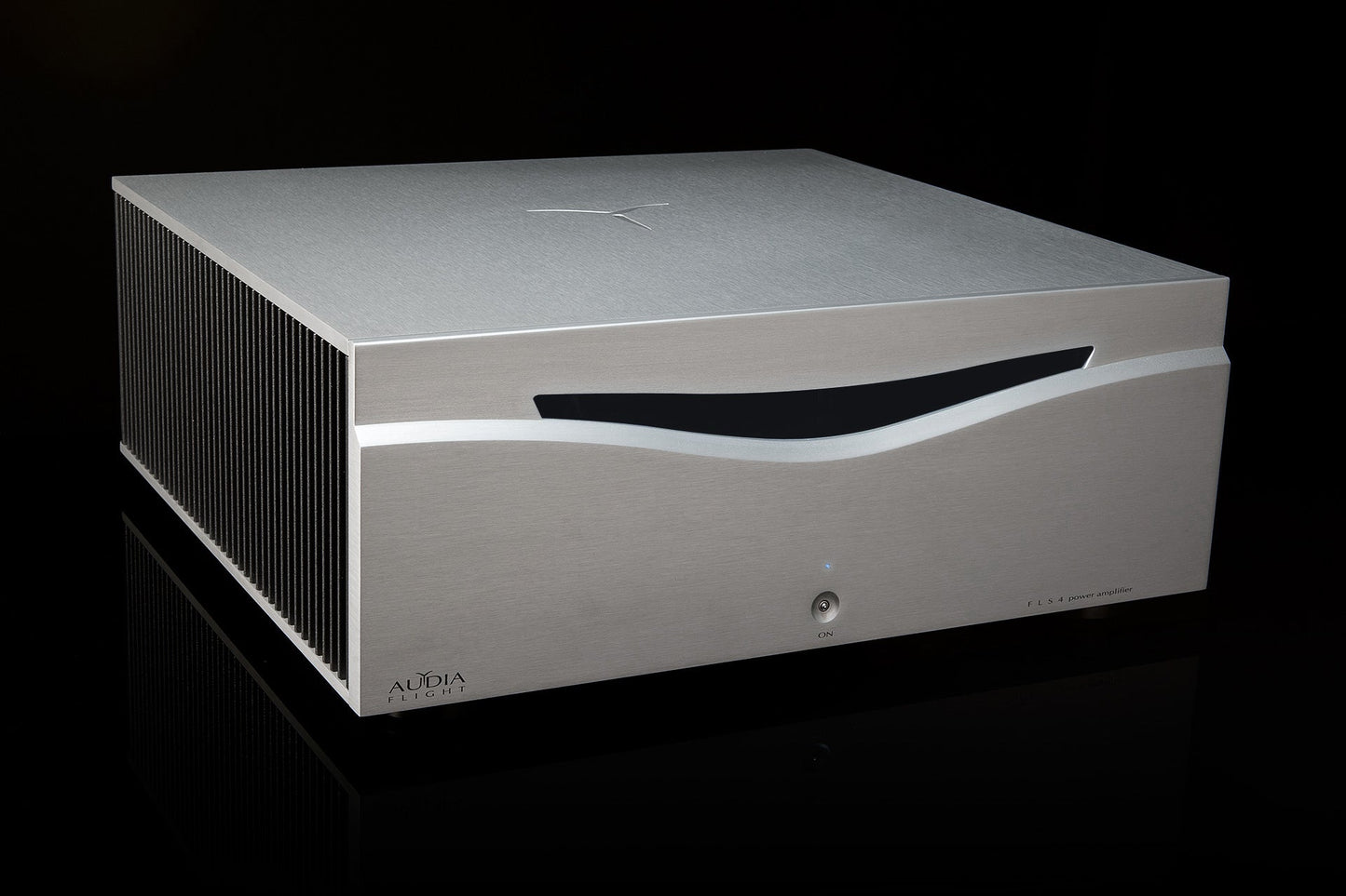 Audia Flight FLS 4 Stereo Power Amplifier in Silver